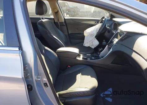 2011 Hyundai Sonata Se z USA, uszkodzony, nr VIN 5NPEC4AC9BH268998